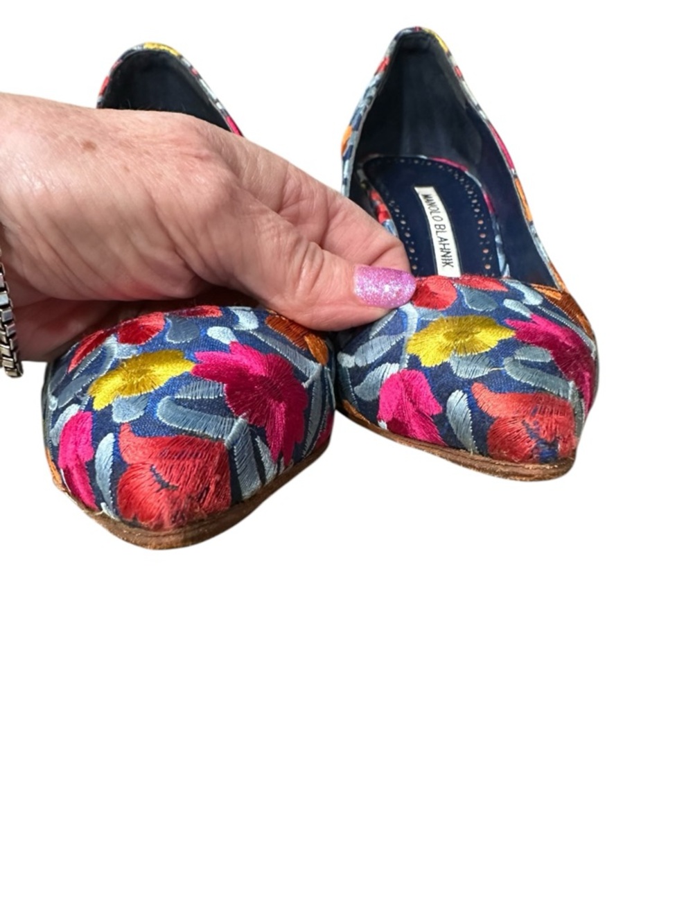 Manolo Blahnik BB 90 Blue Floral Embroidered Pointed Toe Pumps Stiletto Heels 38 - Picture 9 of 13